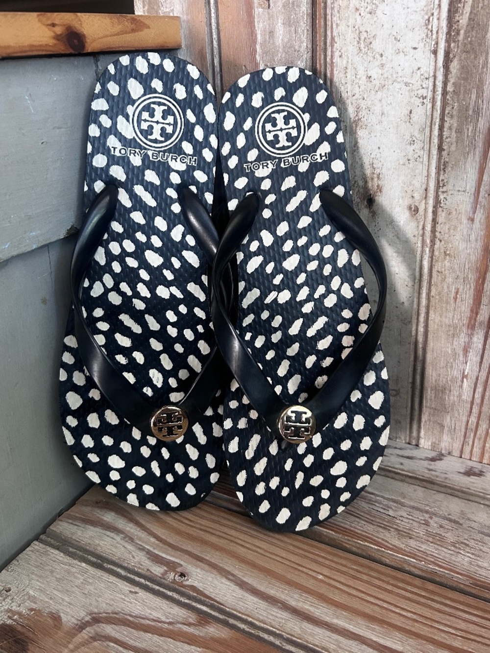 Tory Burch Signature Flip Flop